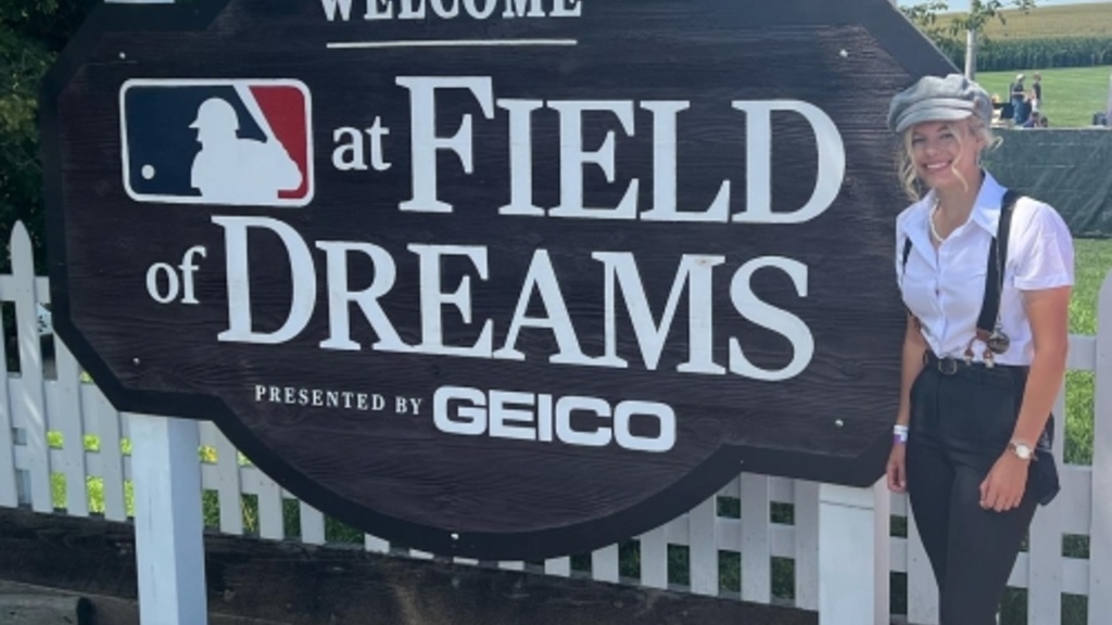 Picture of Delaney Banowetz by the Field of Dreams Sign 